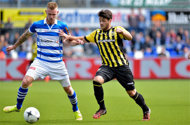 首先是牌效 首先是牌效